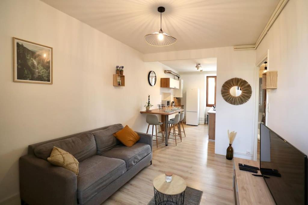 « Grand Verger » - Parking Gratuit Apartment Шамбери Екстериор снимка